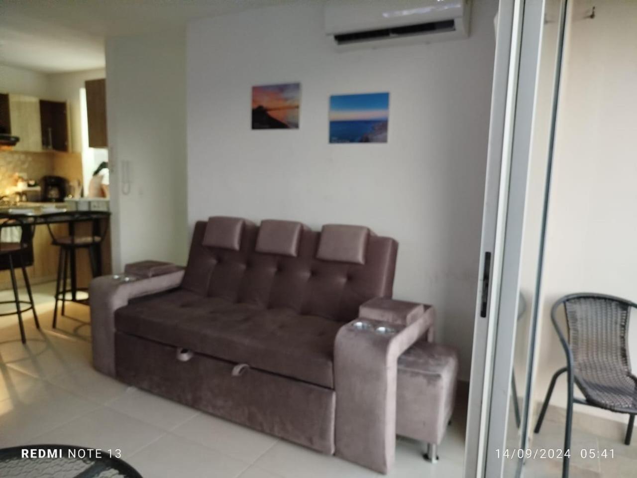 Near To Horizonte Beach, Airport Apartment *